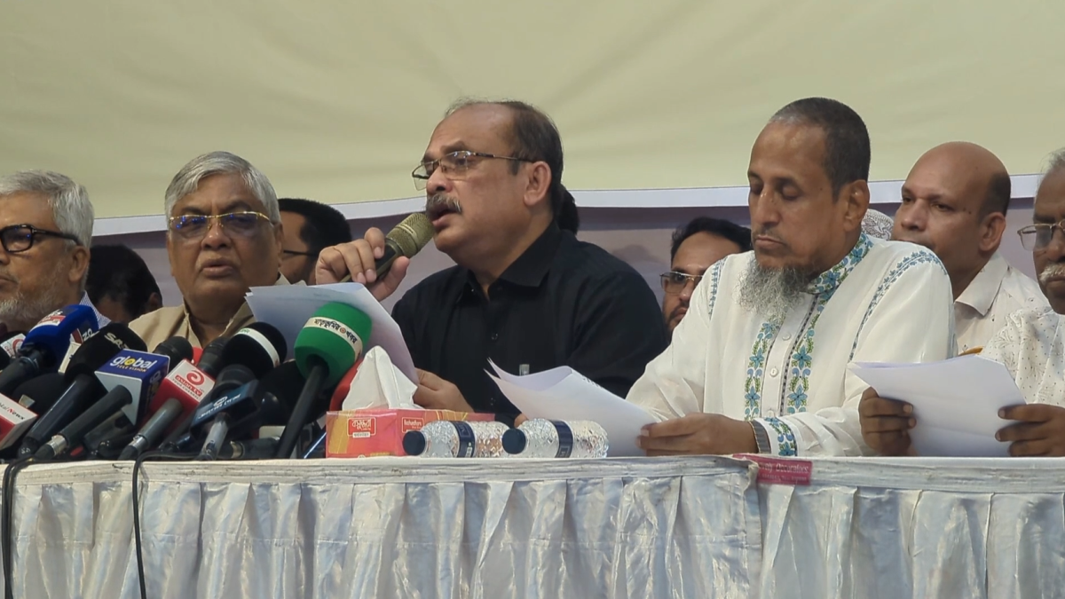 ‘দেশের শীর্ষ ২০ ব্যবসায়ীর ১২ জনই নোয়াখালীর’